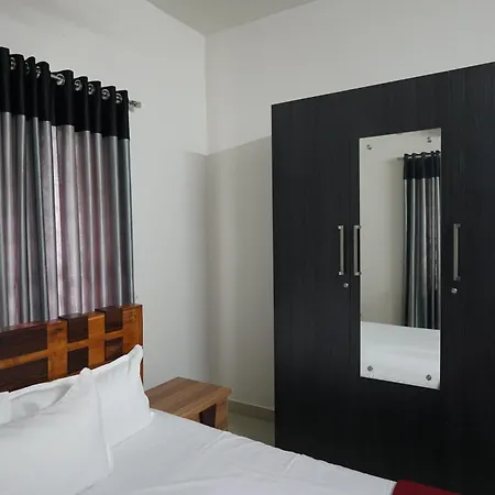 Swapna Home Suites Nedumbassery Exterior photo
