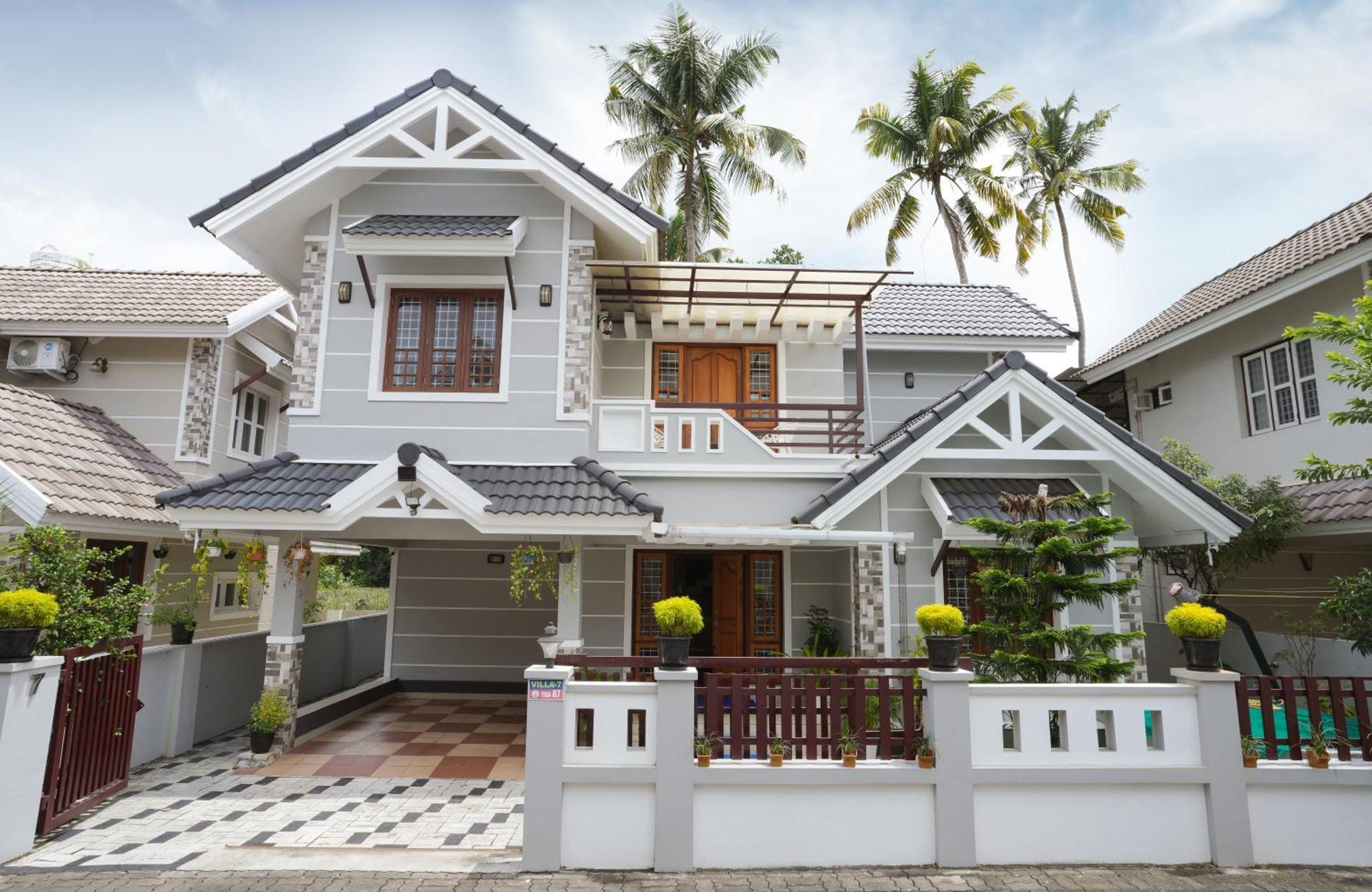 Swapna Homestay *